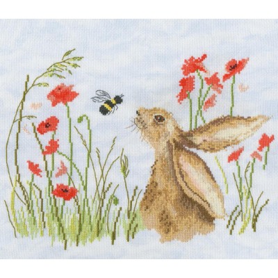 Набор для вышивания крестом Bothy Threads XSR2 Bee Lovely / Милая пчелка Набор для вышивания крестом Bothy Threads XSR2 Bee Lovely / Милая пчелка