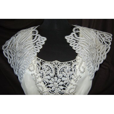 Сучасне вишите болеро для жіночого гардеробу